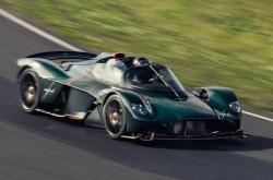 lol全球总决赛-关于阿斯顿马丁鏖战梅赛德斯，诺里斯状态火热的信息