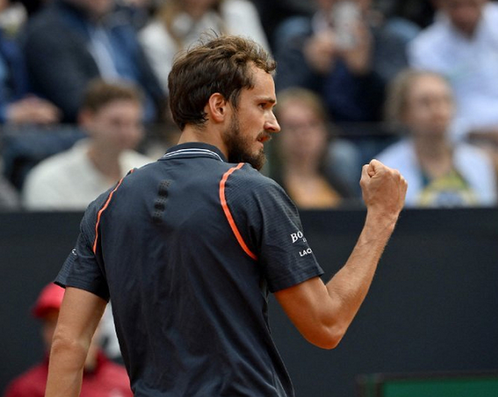 关于温网险胜ATP总决赛，梅德韦杰夫关键制胜的信息